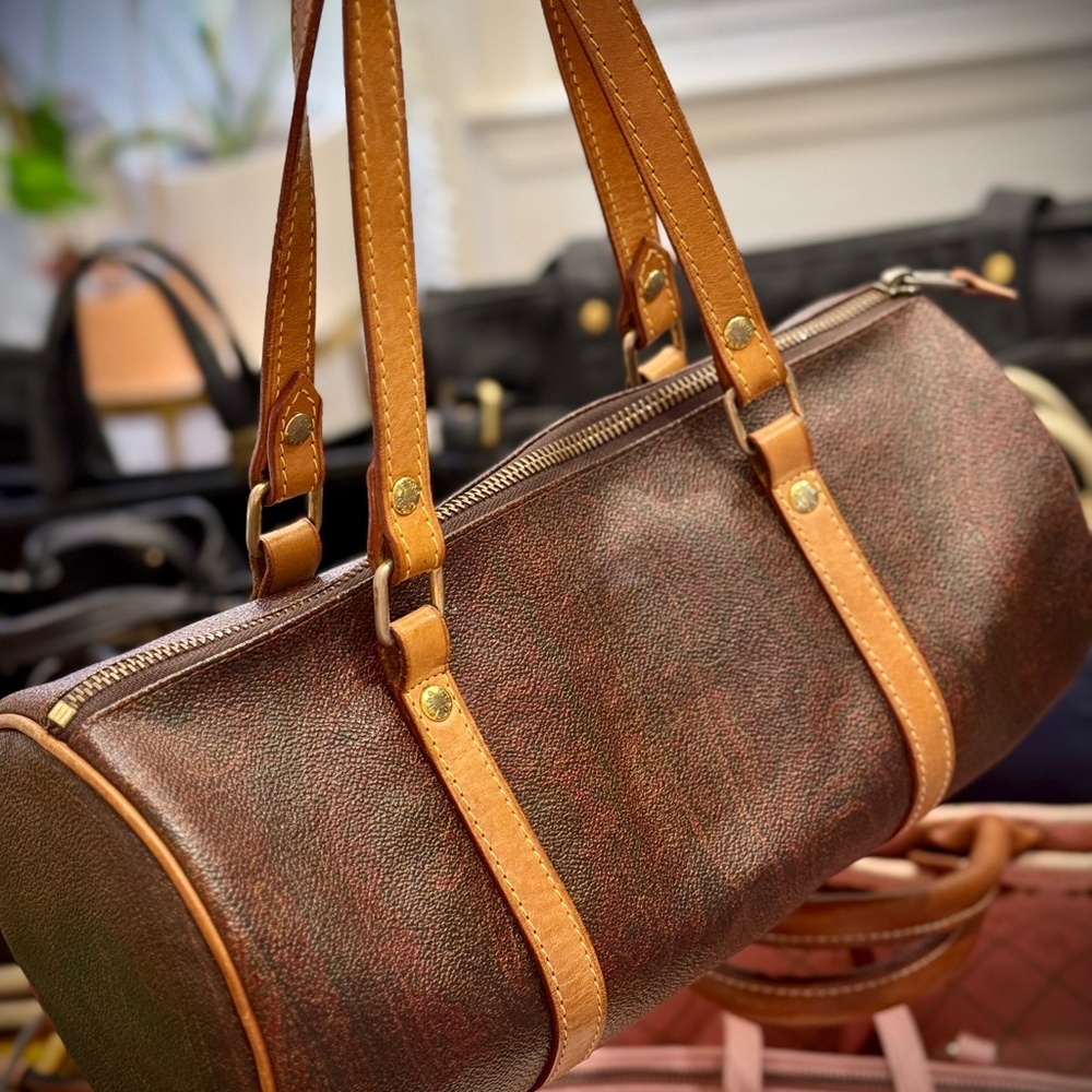 Vintage ETRO petite barrel style handbag